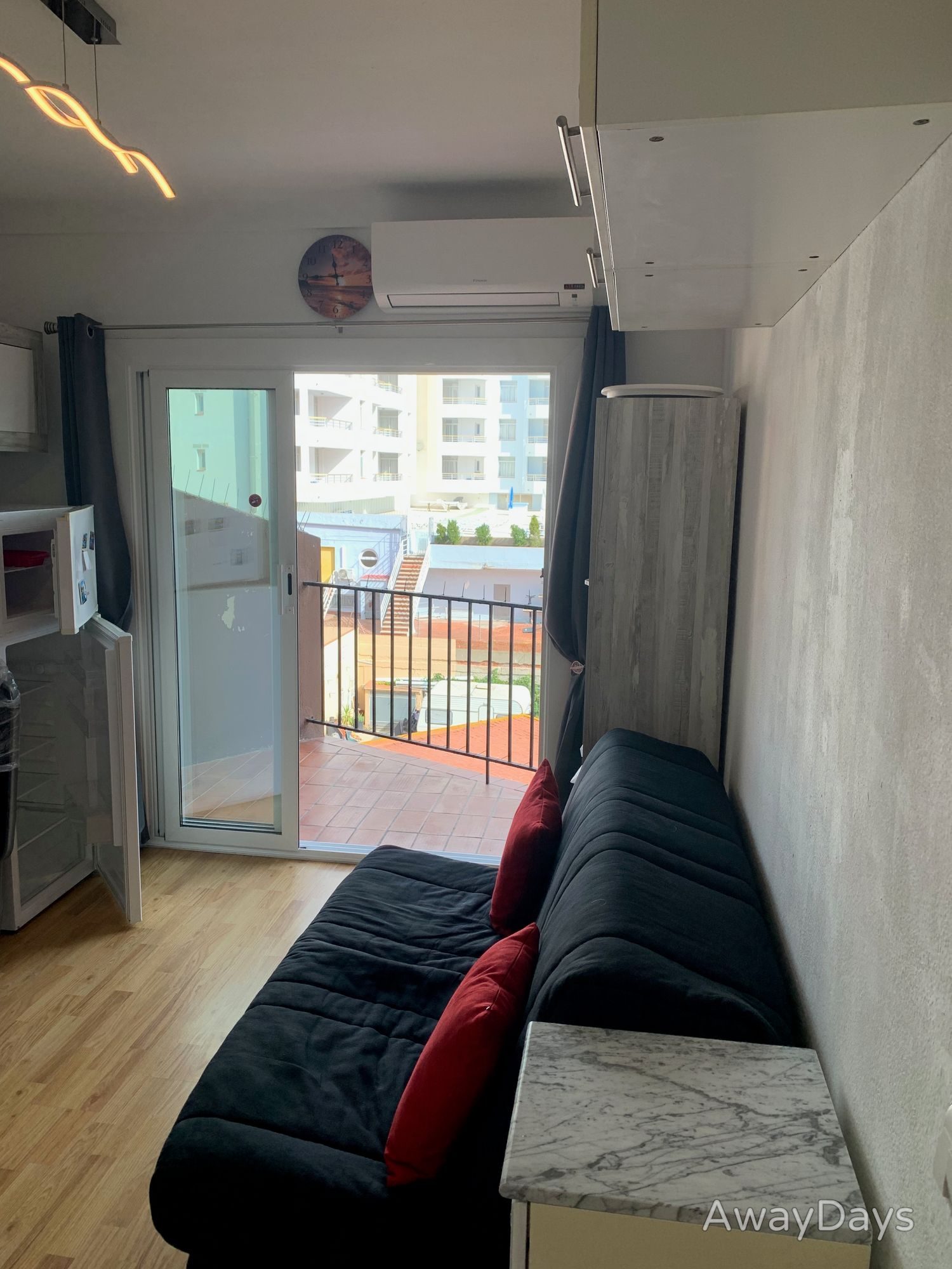 Zona salón y acceso a la terraza
